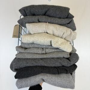 10 Pieces 100% Cashmere Cutter Lot Fabric Upcycle Craft Flaws Gray